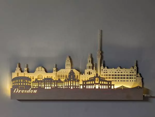 Wandskyline Dresden beleuchtet